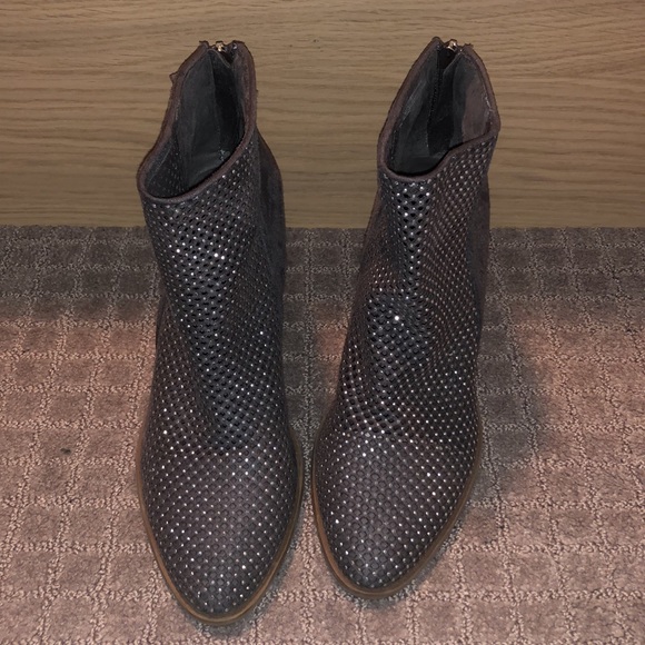 Madden Girl Booties size 8! - Picture 2 of 6